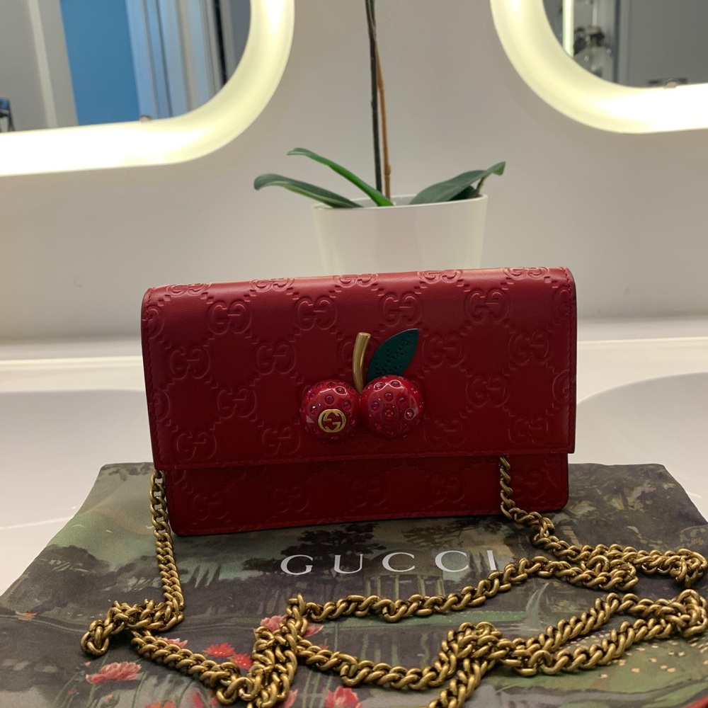 Red Gucci crossbody